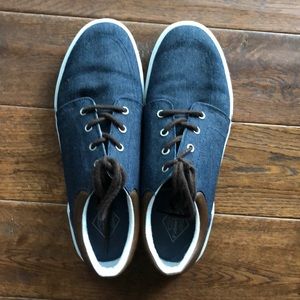 St John’s Bay Canvas Sneakers